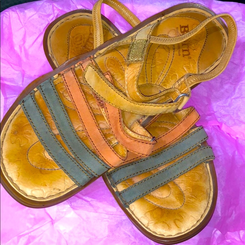 🌹🌹Born Sandals Size 8🌹🌹 - Picture 2 of 4